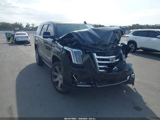 2015 CADILLAC ESCALADE 1GYS4NKJ4FR536755 Photo 0