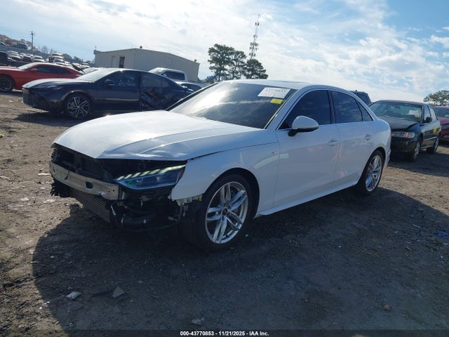 2022 AUDI A4 WAUEAAF47NN014701 Photo 1
