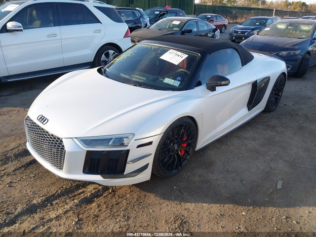 2018 AUDI R8 WUA4BCFX9J7901803 Photo 1