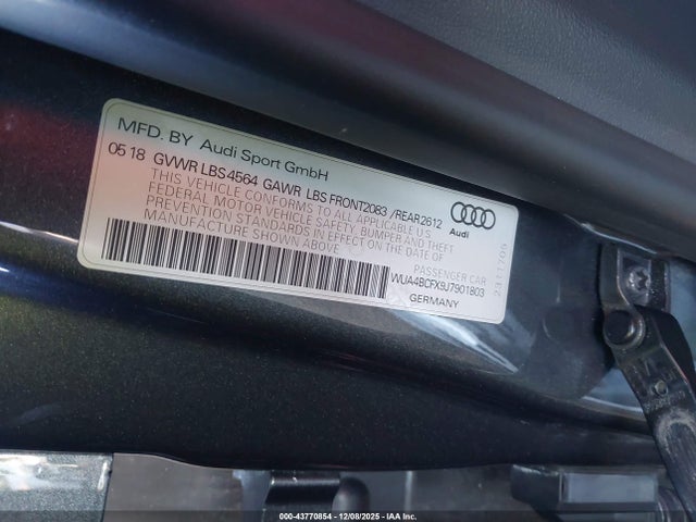 2018 AUDI R8 WUA4BCFX9J7901803 Photo 8