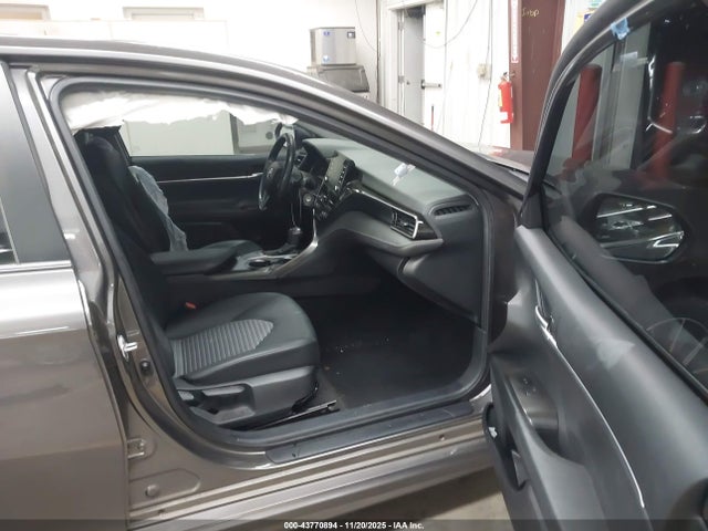 4T1G11AK5RU873214 Toyota CAMRY SE
