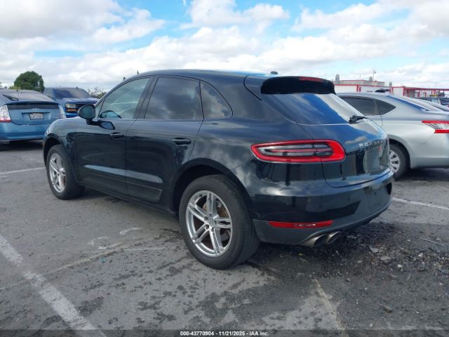 2015 PORSCHE MACAN WP1AB2A58FLB44826 Photo 2
