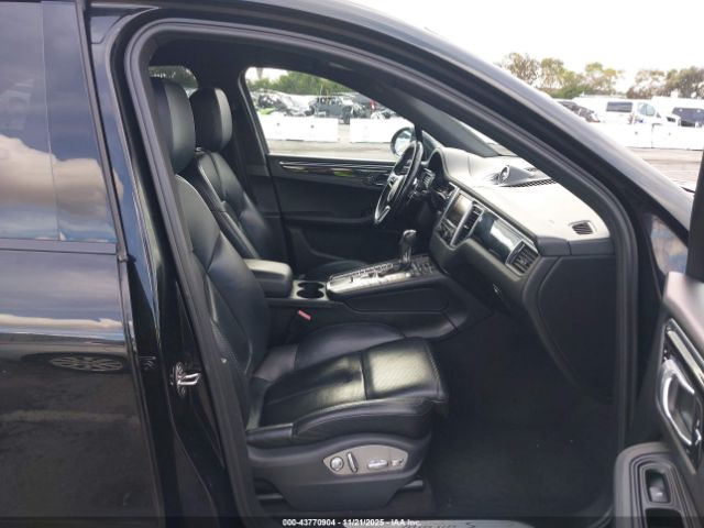 2015 PORSCHE MACAN WP1AB2A58FLB44826 Photo 4