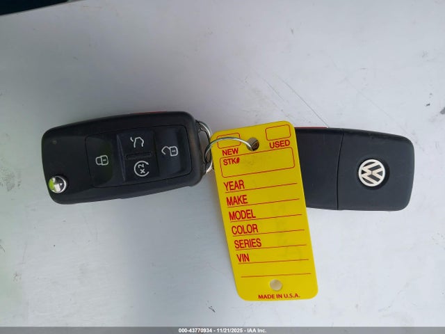 2014 VOLKSWAGEN PASSAT 1VWCN7A3XEC084010 Photo 10