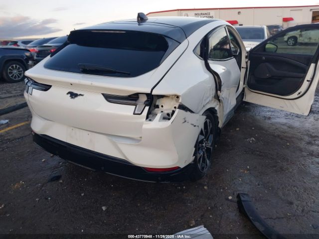2023 FORD MUSTANG MACH-E 3FMTK3SU5PMA76258 Photo 3