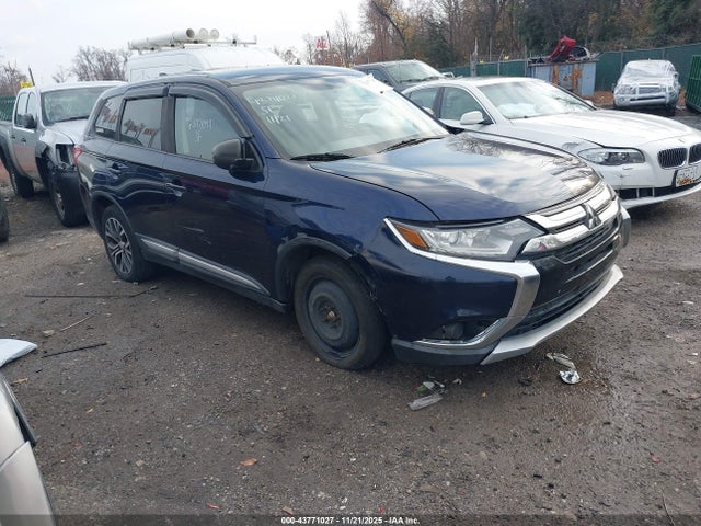 2018 MITSUBISHI OUTLANDER JA4AZ3A37JZ057615 Photo 0