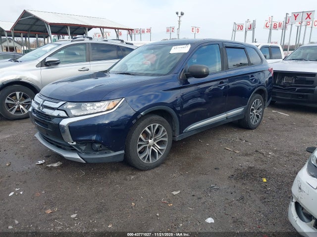 2018 MITSUBISHI OUTLANDER JA4AZ3A37JZ057615 Photo 1
