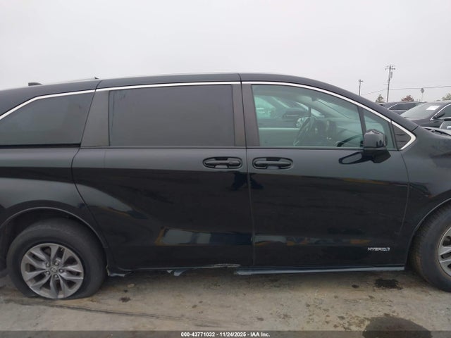 Toyota SIENNA LE 2021 5TDKRKEC8MS009691 Image 12