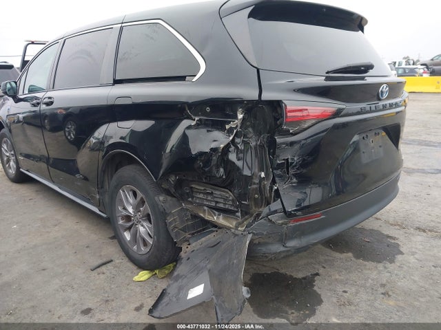 Toyota SIENNA LE 2021 5TDKRKEC8MS009691 Image 6