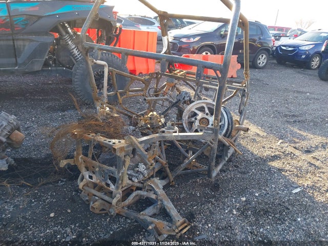 Polaris Rzr S 900 Eps 2015 3NSVBE876FF379917 Image 4