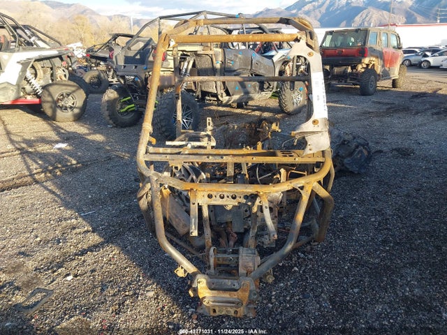 Polaris Rzr S 900 Eps 2015 3NSVBE876FF379917 Image 5