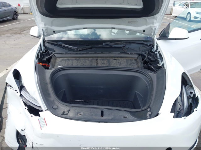 2022 TESLA MODEL Y 7SAYGDEF5NF409819 Photo 9