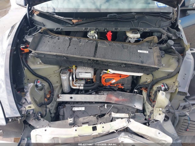 2024 TESLA MODEL Y 7SAYGDEE6RA293752 Photo 9