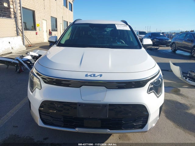 KNDCR3L14P5046999 KIA Niro Ev Wind