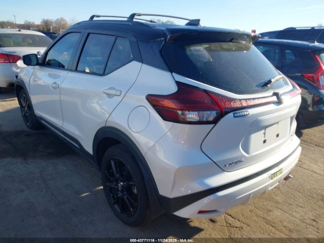 2022 NISSAN KICKS 3N1CP5DV9NL515846 Photo 2