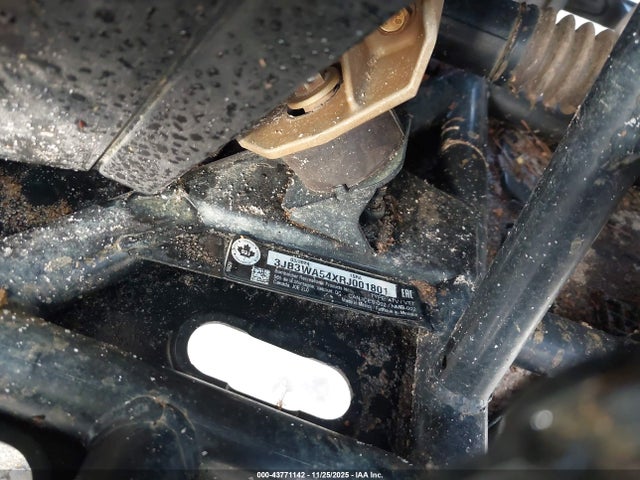 2024 CAN-AM OUTLANDER 3JB3WA54XRJ001801 Photo 9