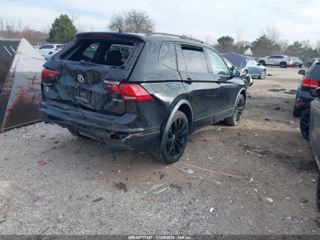 2020 VOLKSWAGEN TIGUAN 3VV2B7AX2LM164134 Photo 3