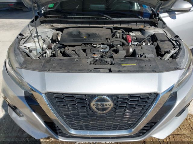 2019 NISSAN ALTIMA 1N4BL4DV6KC137626 Photo 9
