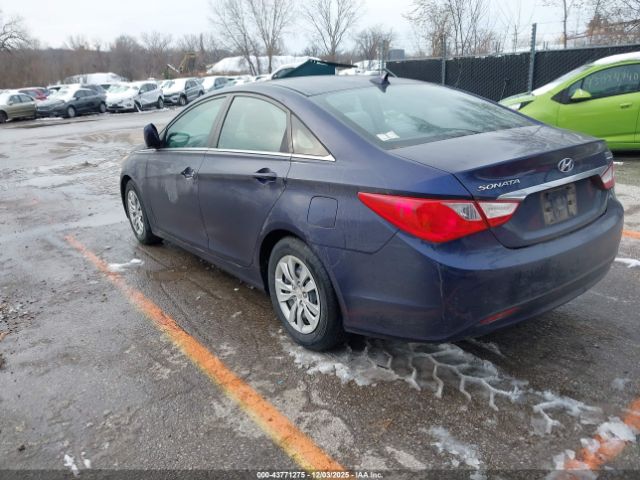 2011 HYUNDAI SONATA 5NPEB4AC0BH066523 Photo 2
