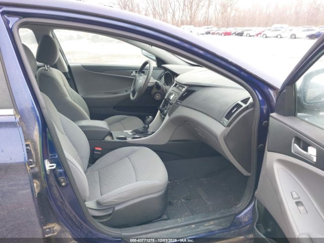 2011 HYUNDAI SONATA 5NPEB4AC0BH066523 Photo 4