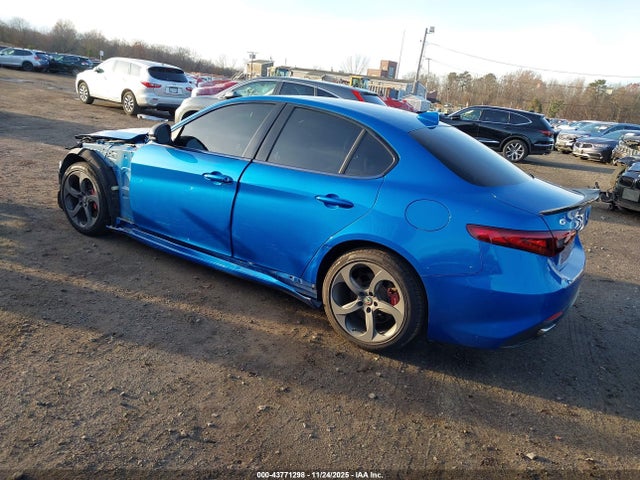 2017 ALFA ROMEO GIULIA ZARFAEDN1H7558720 Photo 2