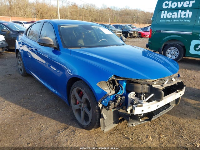 2017 ALFA ROMEO GIULIA ZARFAEDN1H7558720 Photo 5