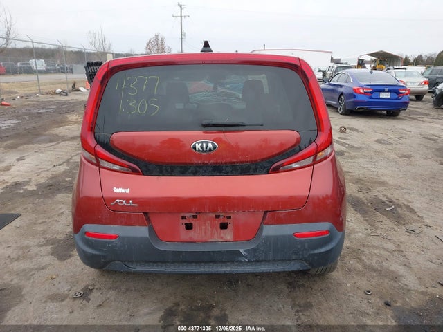 2020 Kia Soul Lx მანქანა იყიდება აუქციონზე, vin: KNDJ23AUXL7069940, აუქციონის ნომერი: 43771305