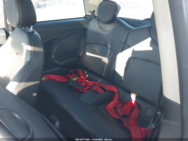 2012 MINI COOPER S WMWSV3C50CTY19352 Photo 7