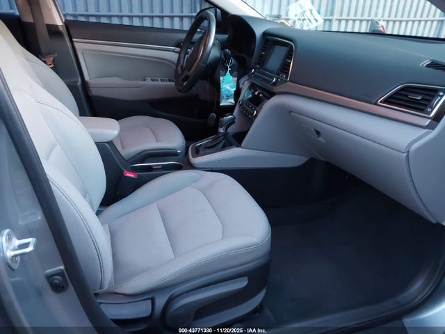 Продаж на аукціоні авто 2017 Hyundai Elantra Se, vin: 5NPD84LF8HH088585, номер лоту: 43771380
