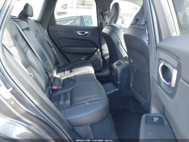2024 VOLVO XC60 RECHARGE PLUG-IN HYBRID YV4H60DL6R1756264 Photo 7