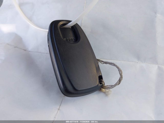 2011 AUDI Q5 WA1CFAFPXBA086902 Photo 10