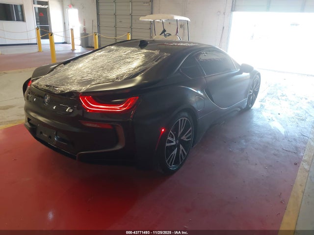 43771493 :رقم المزاد ، WBY2Z2C32HV676608 vin ، 2017 Bmw I8 مزاد بيع