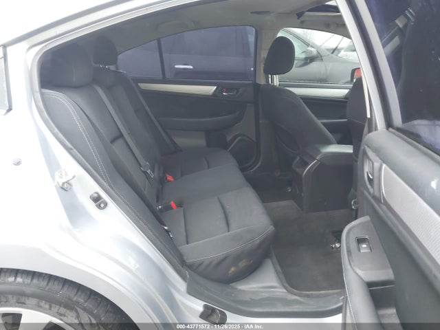 4S3BNAD61F3015001 Subaru Legacy 2.5i Premium