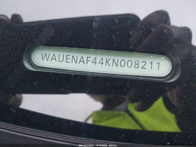2019 AUDI A4 WAUENAF44KN008211 Photo 8