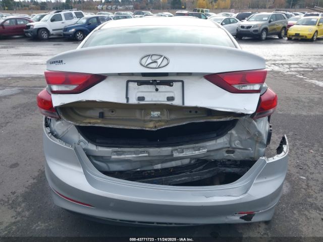 2018 HYUNDAI ELANTRA 5NPD74LF5JH259415 Photo 5