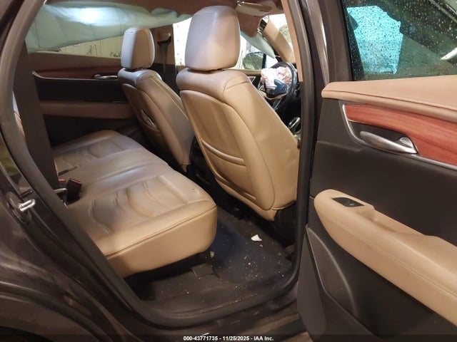 2018 CADILLAC XT5 1GYKNGRS6JZ195472 Photo 7