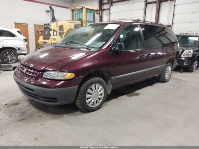 2000 CHRYSLER GRAND VOYAGER 2C4GJ44G0YR672491 Photo 1