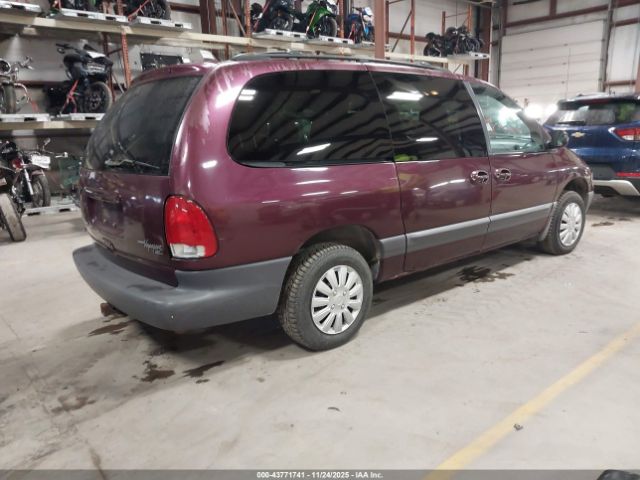 2000 CHRYSLER GRAND VOYAGER 2C4GJ44G0YR672491 Photo 3