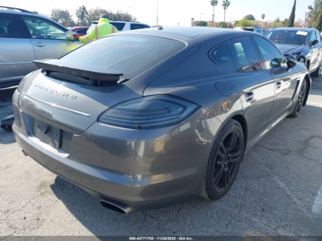 2013 PORSCHE PANAMERA WP0AA2A72DL012387 Photo 3