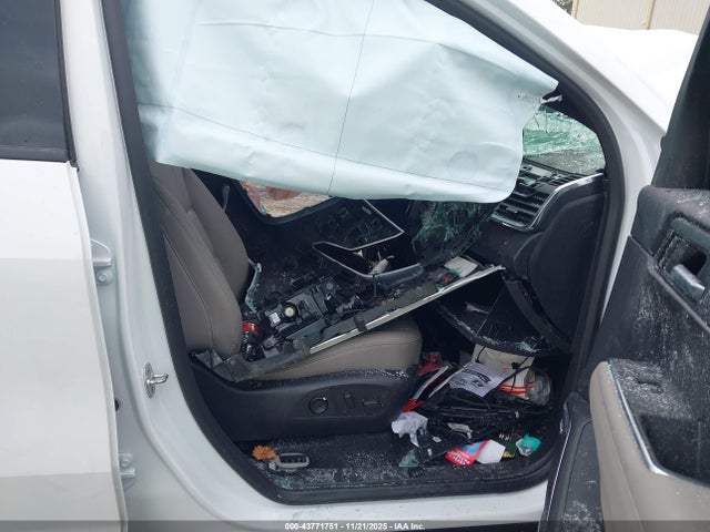 1GKENKRS7SJ204450 GMC Acadia Fwd Elevation