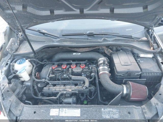 2011 Volkswagen Gti 2-door მანქანა იყიდება აუქციონზე, vin: WVWEV7AJ7BW187924, აუქციონის ნომერი: 43771757
