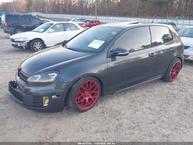 2011 Volkswagen Gti 2-door მანქანა იყიდება აუქციონზე, vin: WVWEV7AJ7BW187924, აუქციონის ნომერი: 43771757