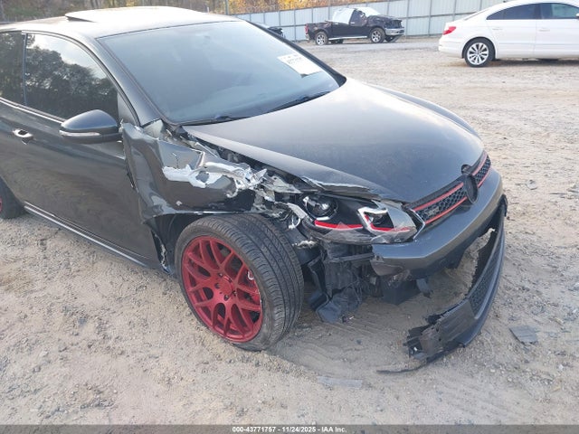 2011 Volkswagen Gti 2-door მანქანა იყიდება აუქციონზე, vin: WVWEV7AJ7BW187924, აუქციონის ნომერი: 43771757