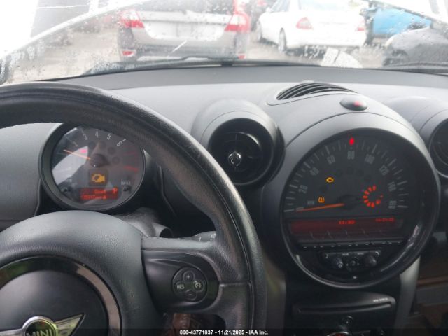 2015 MINI COUNTRYMAN WMWZB3C50FWR42675 Photo 6