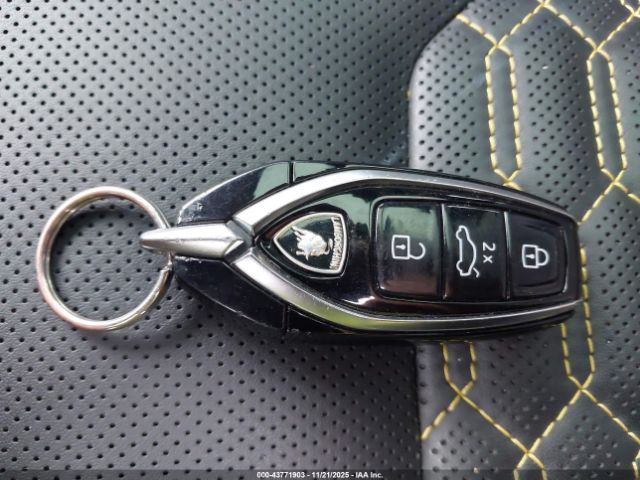 2022 LAMBORGHINI URUS ZPBUA1ZL5NLA19322 Photo 10