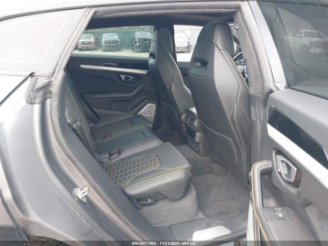2022 LAMBORGHINI URUS ZPBUA1ZL5NLA19322 Photo 7