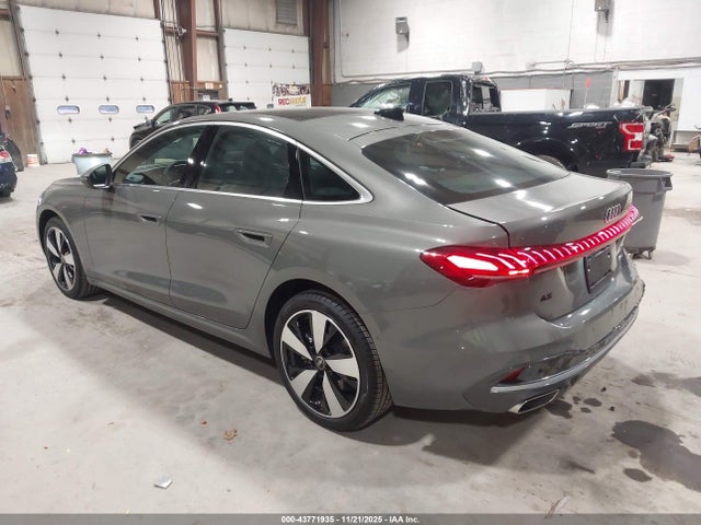 2025 AUDI ALL-NEW A5 WAU2BCFU2SN044695 Photo 2