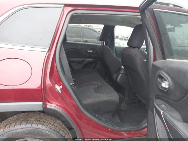 2019 JEEP CHEROKEE 1C4PJLCB0KD241157 Photo 7