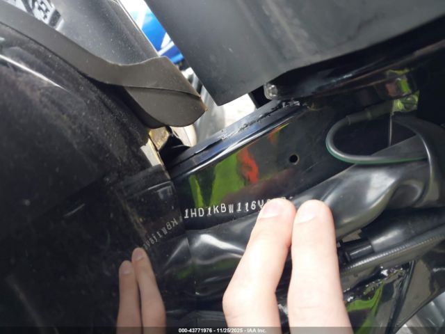 2006 HARLEY-DAVIDSON FLHXI 1HD1KBW116Y669672 Photo 9