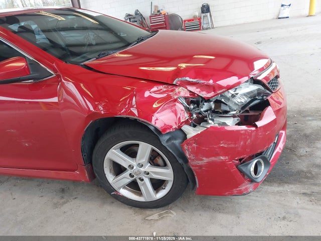 Toyota CAMRY SE 2014 4T1BF1FK4EU751197 Image 6
